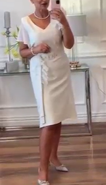 Suknia ozdobna z falbankami