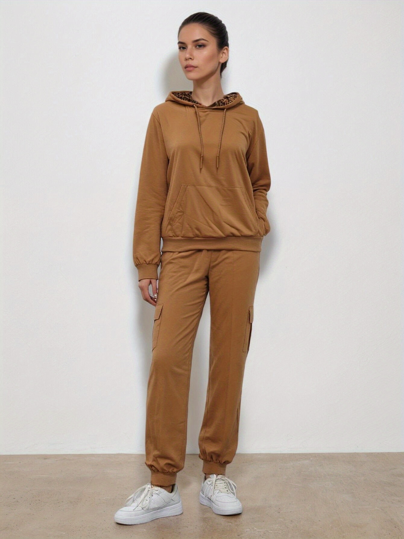 Bez opłat importowych Lokalny magazynKobiety Casual Hoodie Zestaw z kieszeniami Stylowy i wygodny kombinezon treningowy dla Casual Dress