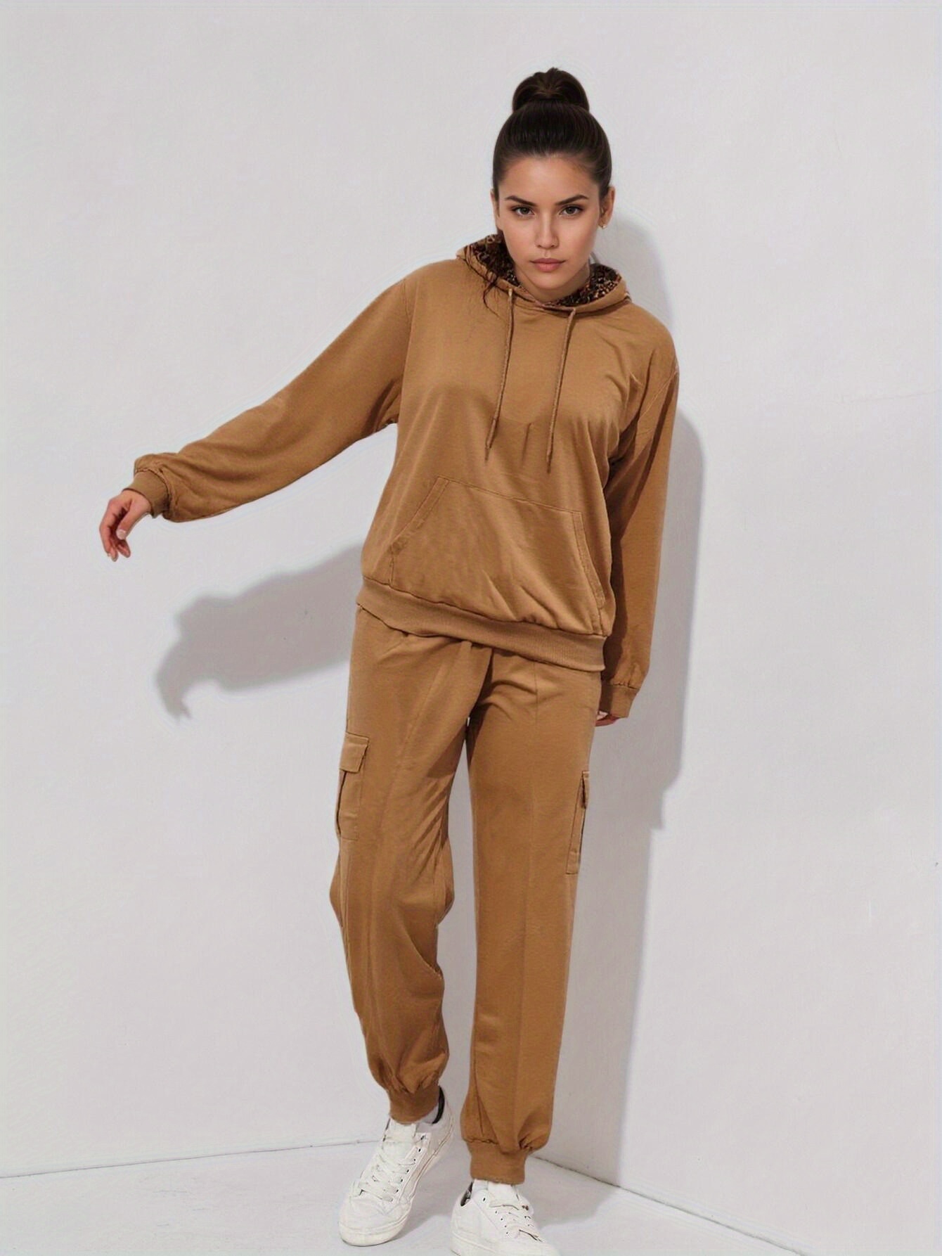 Bez opłat importowych Lokalny magazynKobiety Casual Hoodie Zestaw z kieszeniami Stylowy i wygodny kombinezon treningowy dla Casual Dress