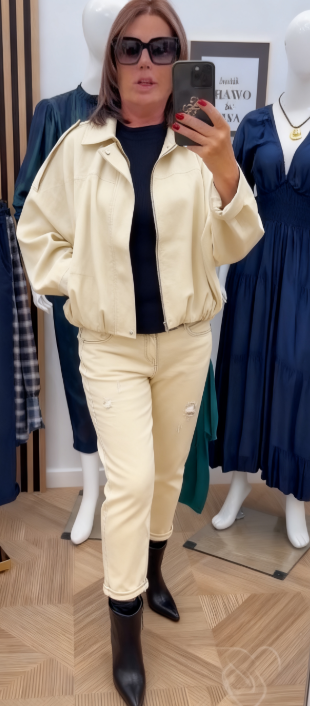 Kurtka casualowa z klapami i zamkiem błyskawicznym