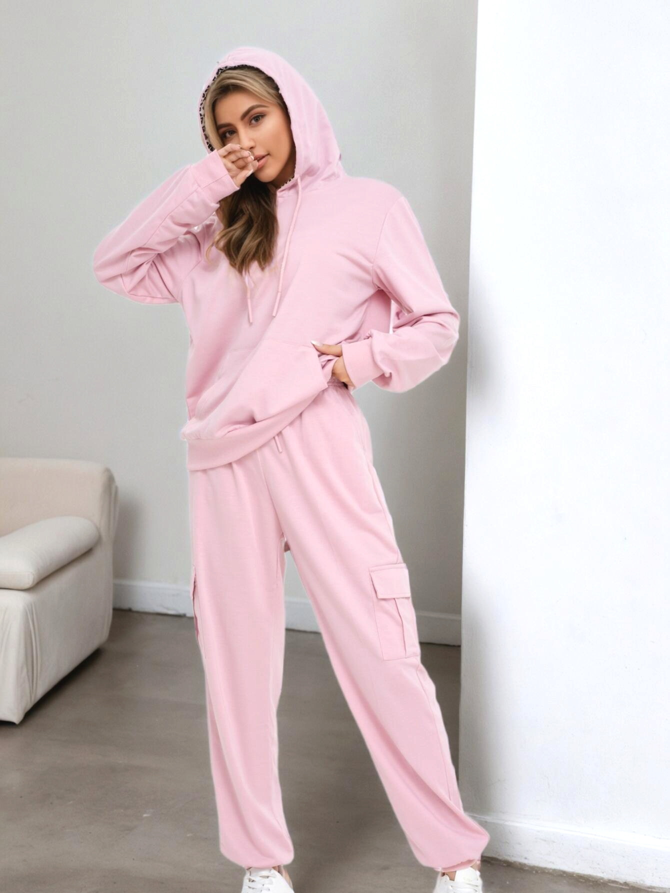 Bez opłat importowych Lokalny magazynKobiety Casual Hoodie Zestaw z kieszeniami Stylowy i wygodny kombinezon treningowy dla Casual Dress