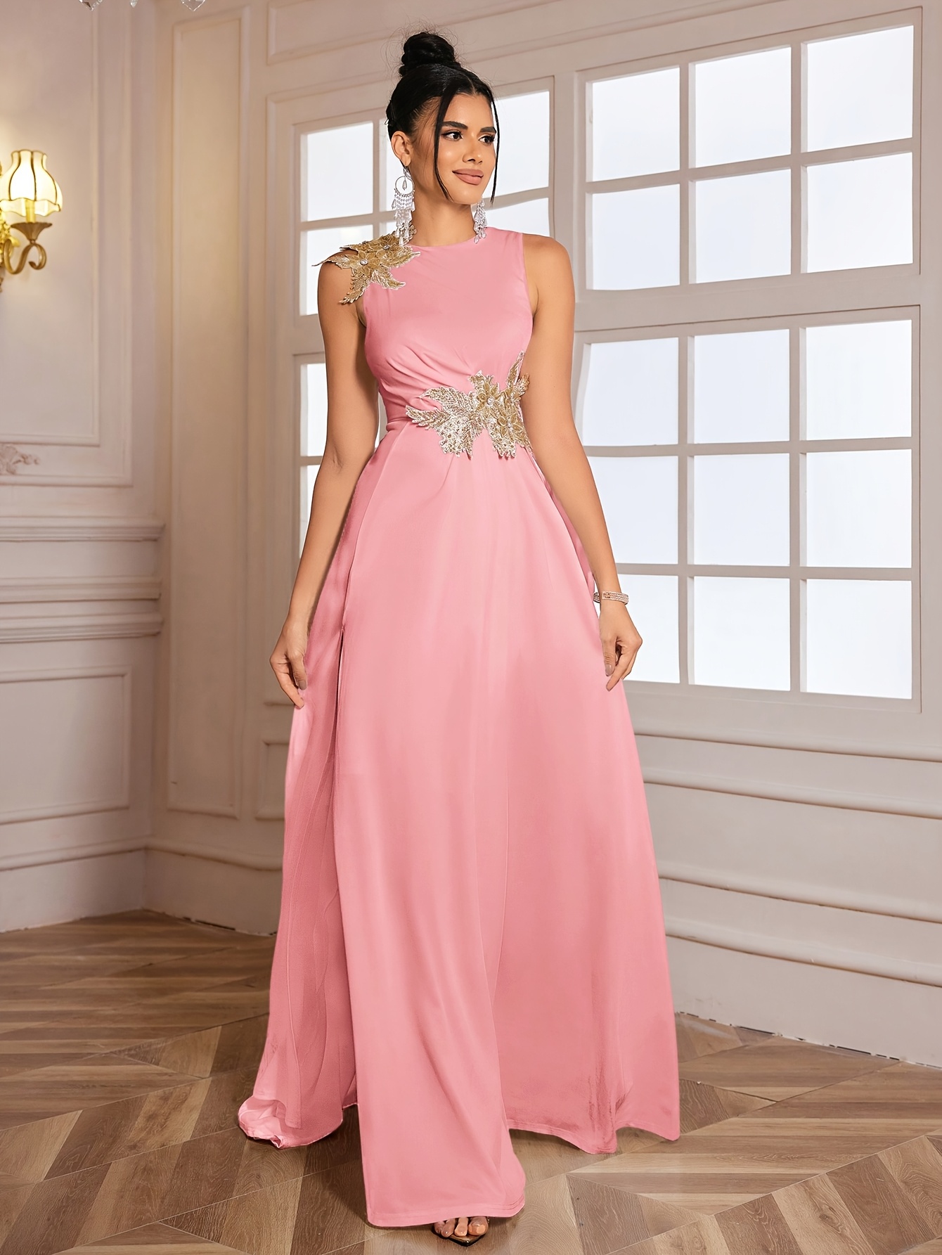 Elegancka sukienka imprezowa bez rękawów dla kobiet