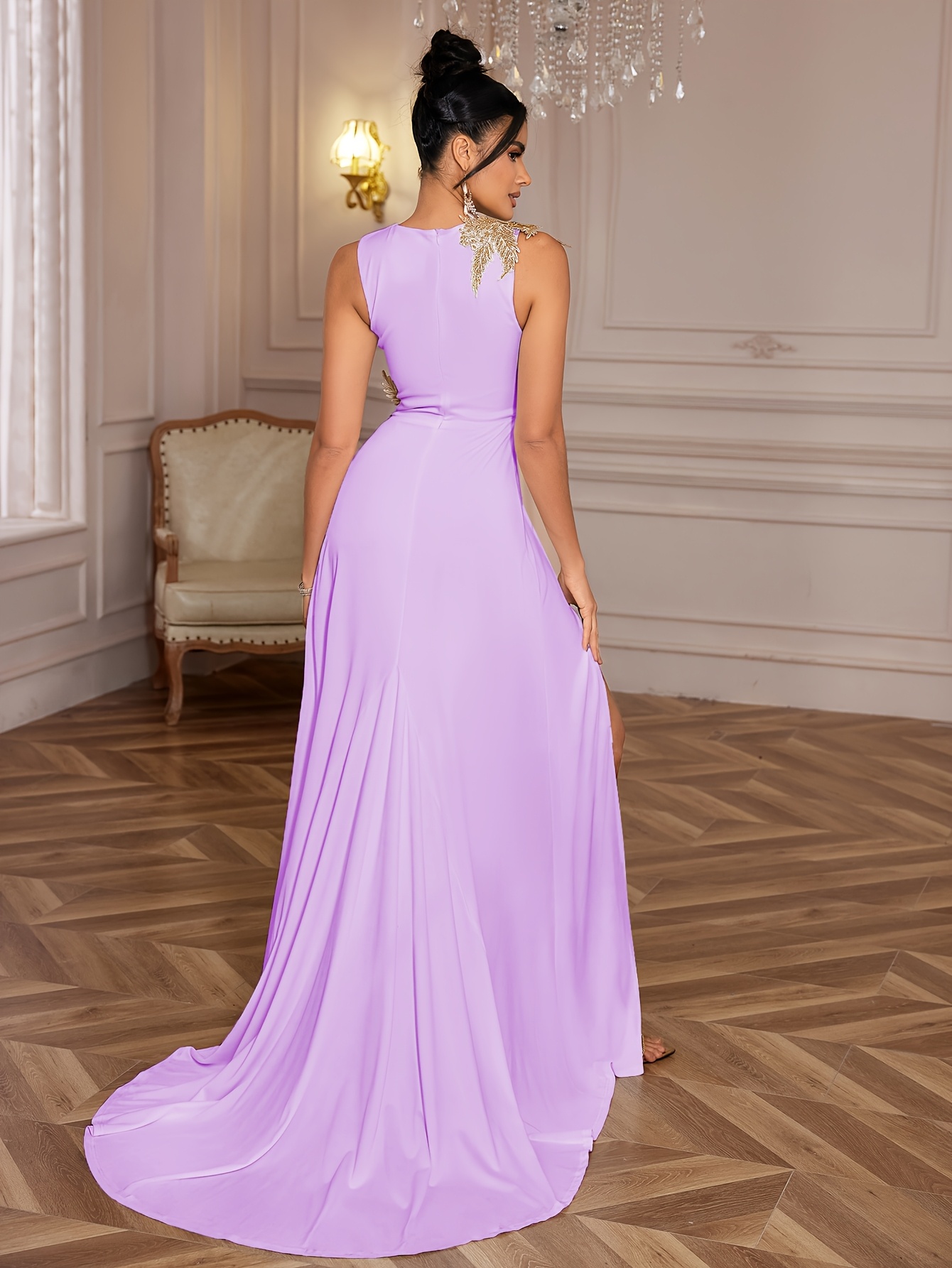 Elegancka sukienka imprezowa bez rękawów dla kobiet