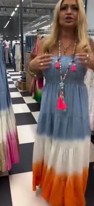Sukienka bez rękawów z okrągłym dekoltem i efektem tie-dye
