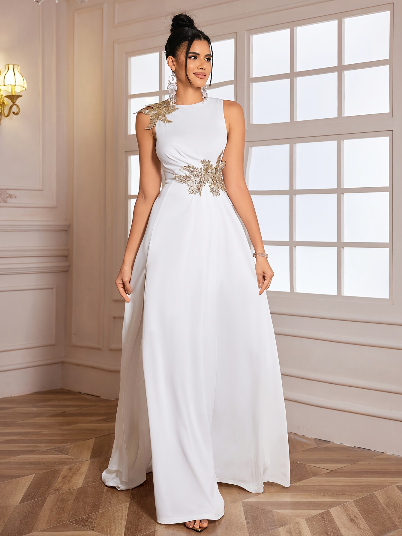 Elegancka sukienka imprezowa bez rękawów dla kobiet