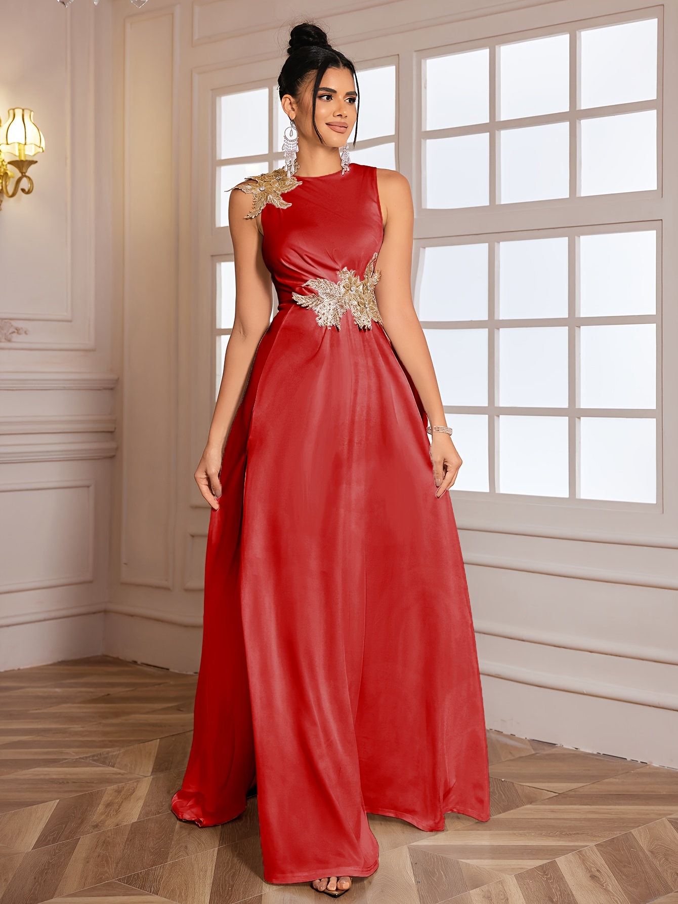 Elegancka sukienka imprezowa bez rękawów dla kobiet