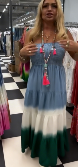 Sukienka bez rękawów z okrągłym dekoltem i efektem tie-dye