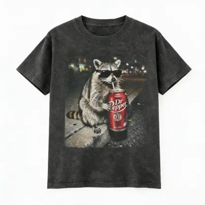 Vintage Raccoon Taco Graphic T-Shirt – Funny Late Night Food Lover Tee