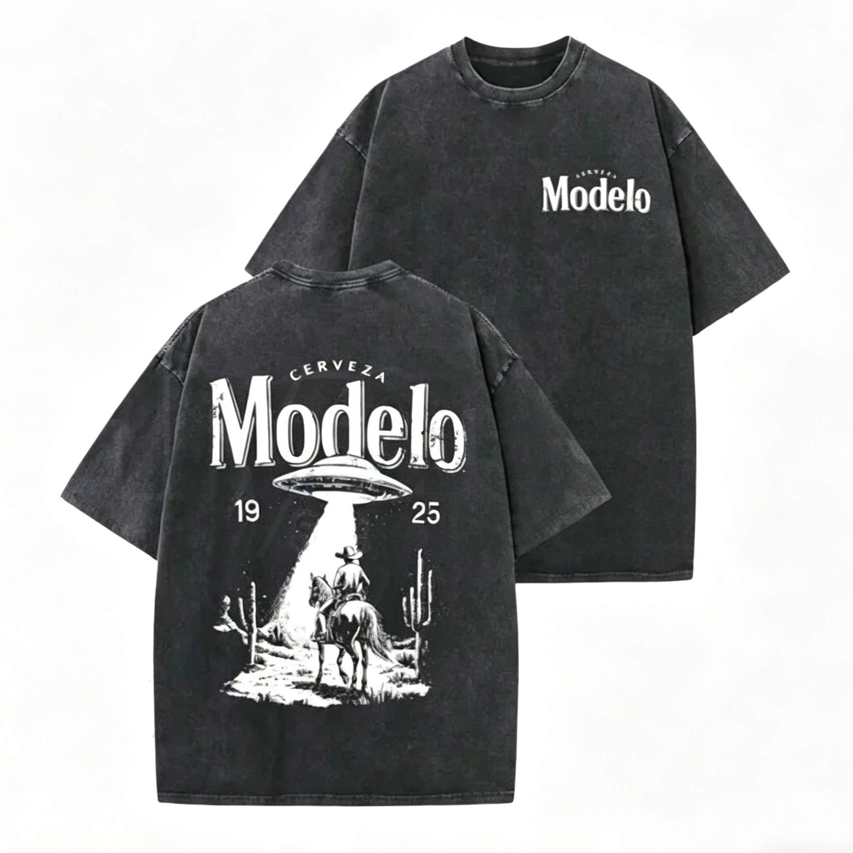 Modelo UFO Cowboy Vintage Washed T-Shirt