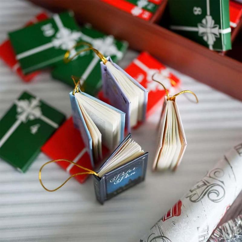 Mini Book Ornament Advent Calendar – 24-Day Christmas Countdown for Book Lovers
