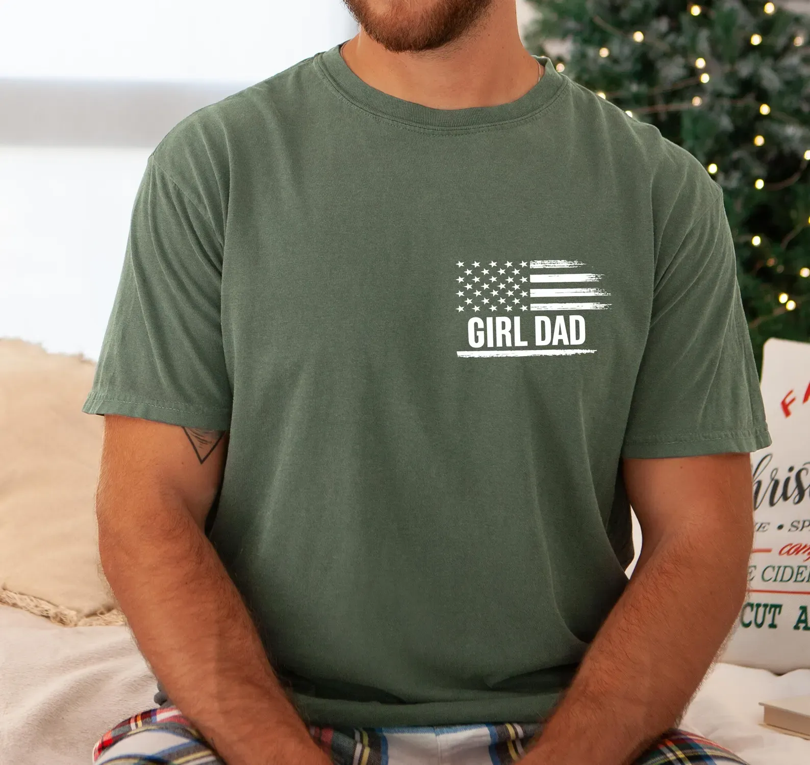 Girl Dad Crew Tee – Cool Dad Graphic T-Shirt for Proud Girl Dads & Dad-To-Be Gifts 