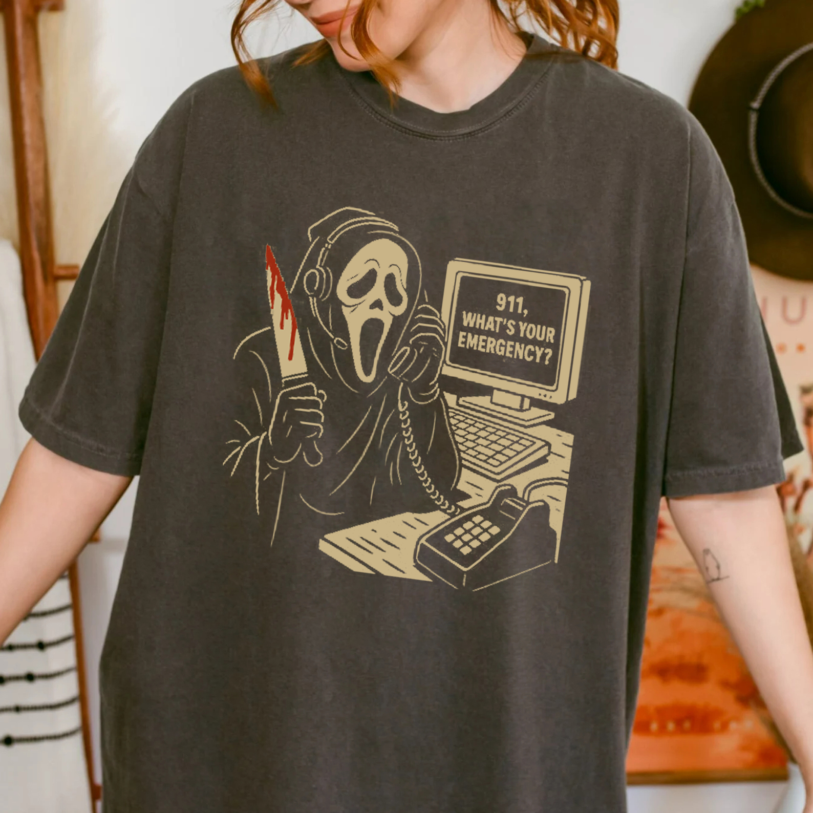 Ghostface 911 Call T-Shirt - Scary Halloween Tee