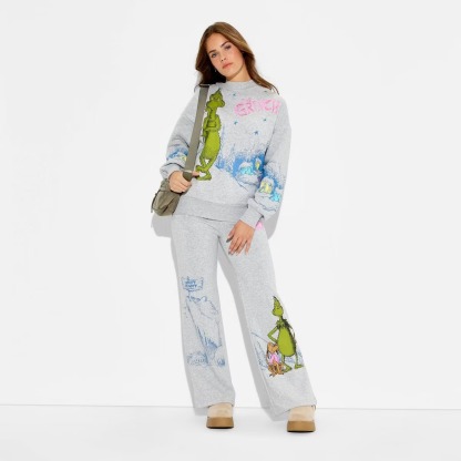 Women's Grinch Fleece Graphic Two-Piece Set