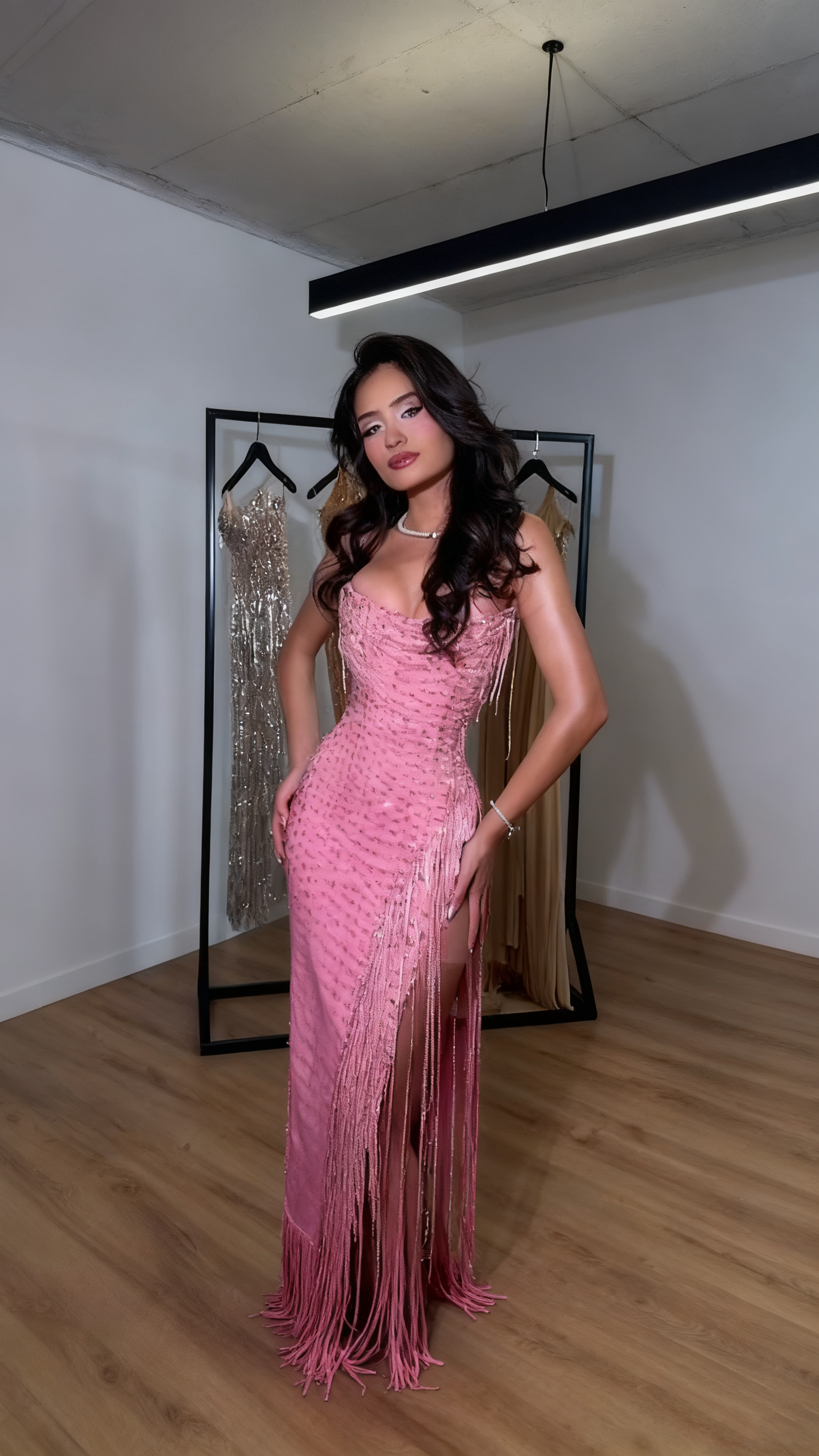 Suknia wieczorowa z brokatem i kiszonkami, model koronkowy👗 Super Promocja! Unikalna Kreacja na Wyróżnienie 🎉