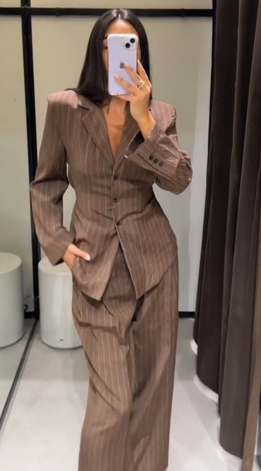Garnitur z detałami biznesowymi, materiał luksusowy, klasyczny💼 Trendy Styl! Promocja na Wyjątkową Kompozycję 🎉