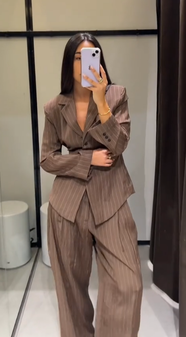 Garnitur z detałami biznesowymi, materiał luksusowy, klasyczny💼 Trendy Styl! Promocja na Wyjątkową Kompozycję 🎉