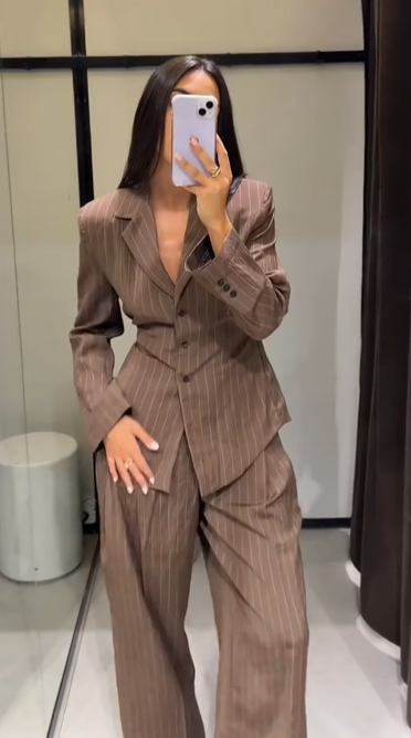 Garnitur z detałami biznesowymi, materiał luksusowy, klasyczny💼 Trendy Styl! Promocja na Wyjątkową Kompozycję 🎉