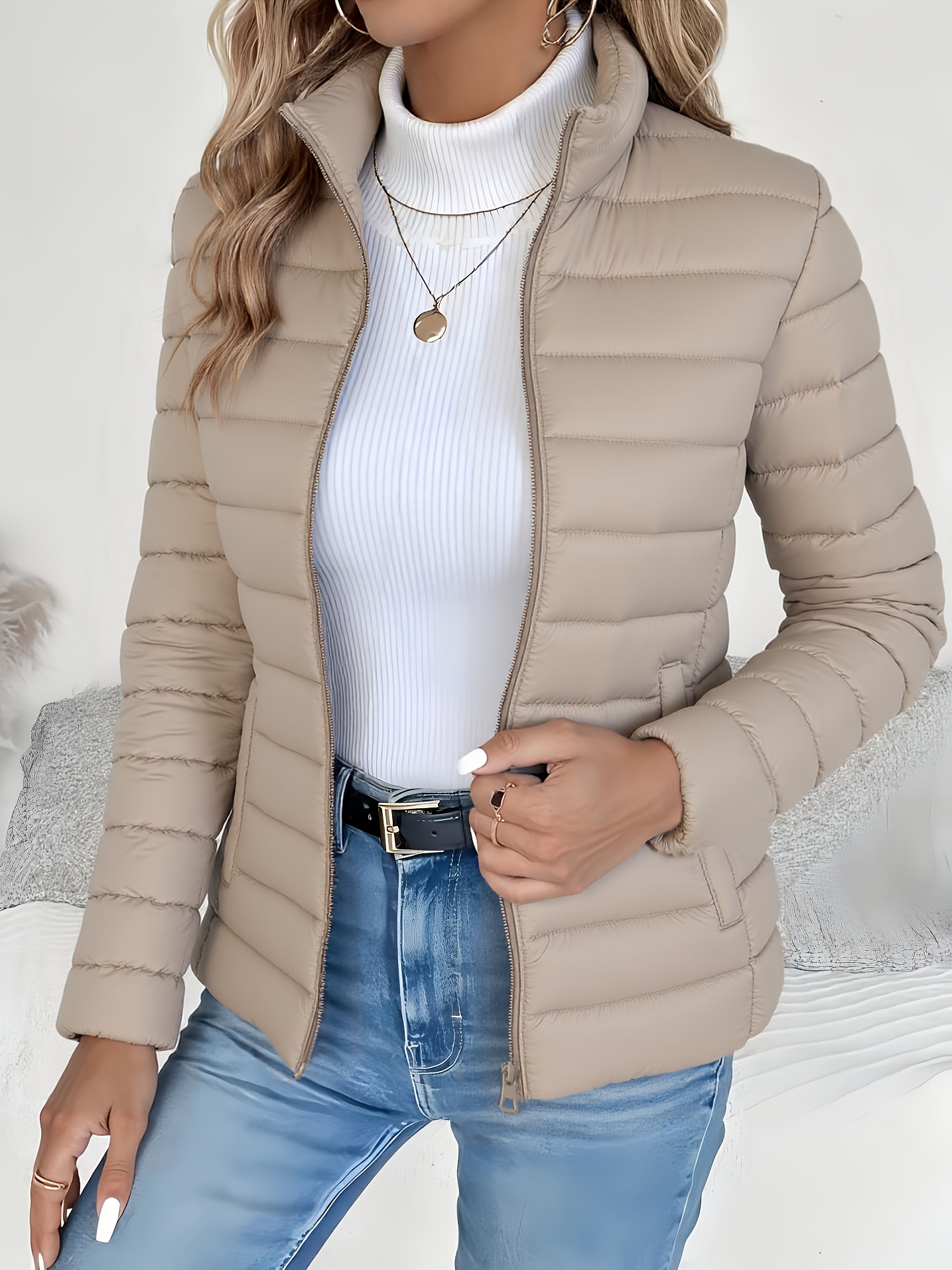 Eleganckie damskie kurtki zimowe - lekki płaszcz ze stójką