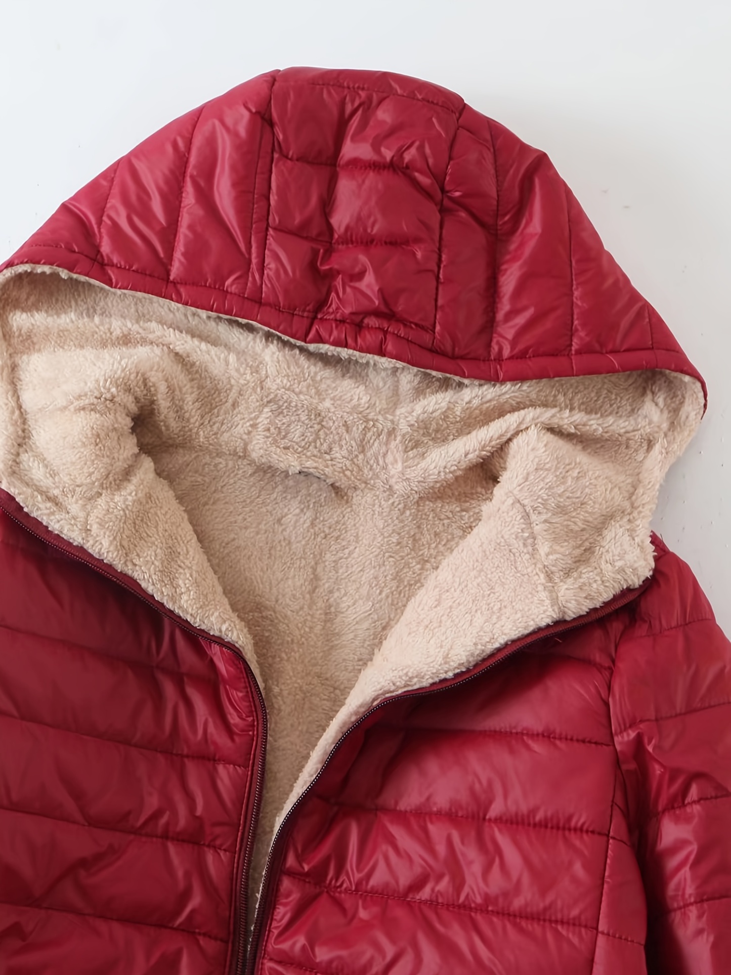 Nowa kurtka damska z kapturem na jesień/zimę z kotem syjamskim