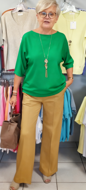 Garnitur damski, luźna góra, rękawy średniej długości, szerokie spodnie