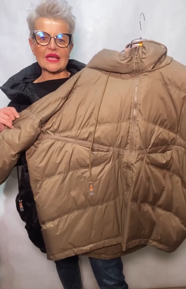 Ciepły i gruby damski zimowy płaszcz z kapturem zapinany na zamek