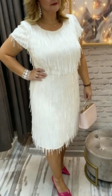 👗Sukienka z okrągłym dekoltem i frędzlami z cekinów