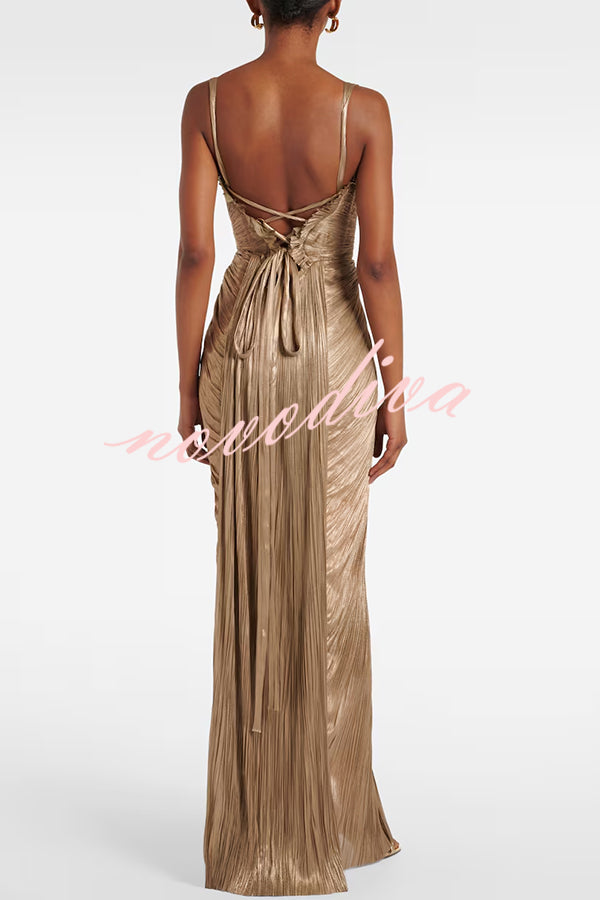 49% zniżki na wyprzedaż✨Vegas królowa metalowe plisowane rzeźbione bodice z powrotem z koronką Drape Maxi sukienka