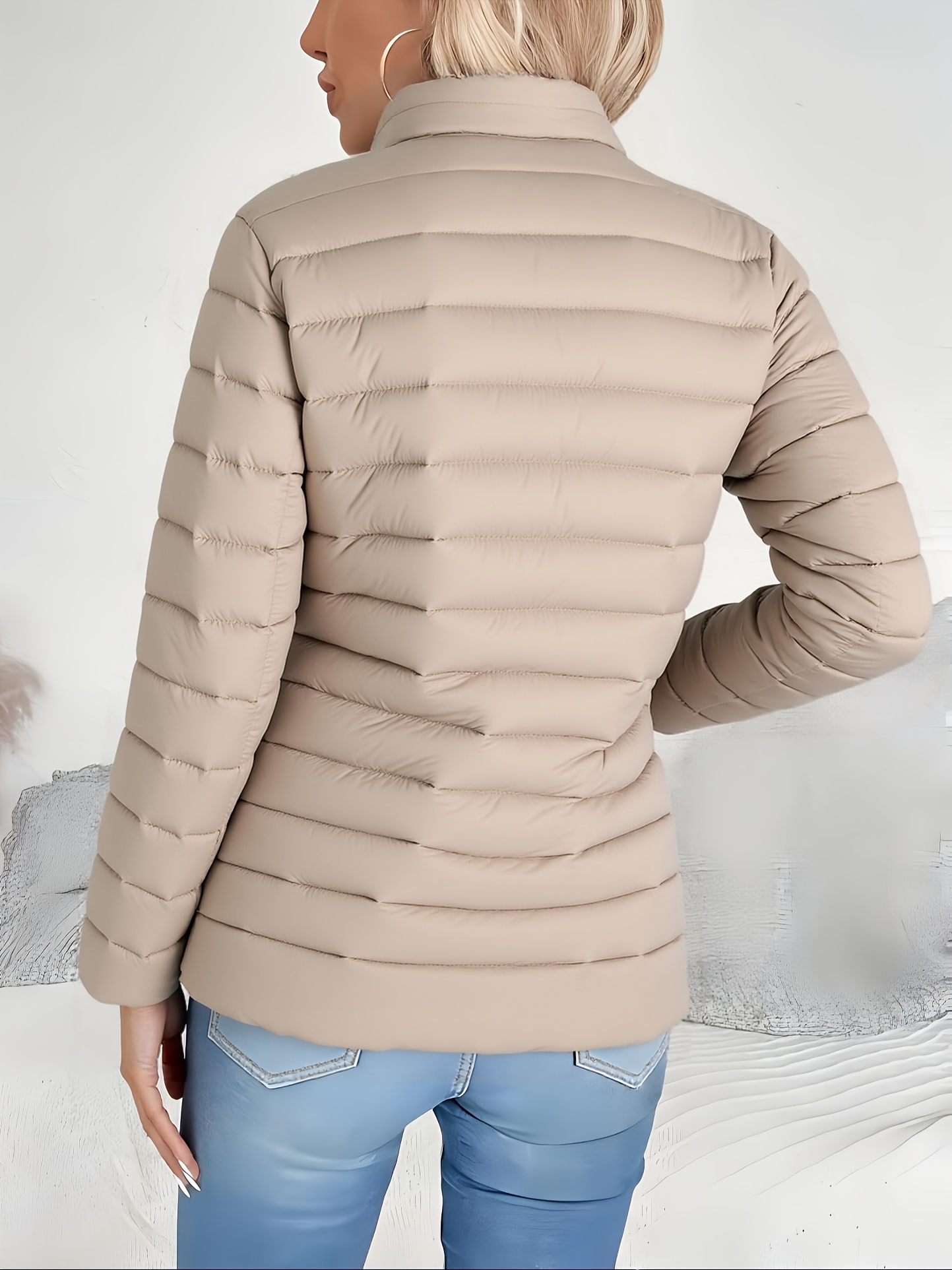 Eleganckie damskie kurtki zimowe - lekki płaszcz ze stójką