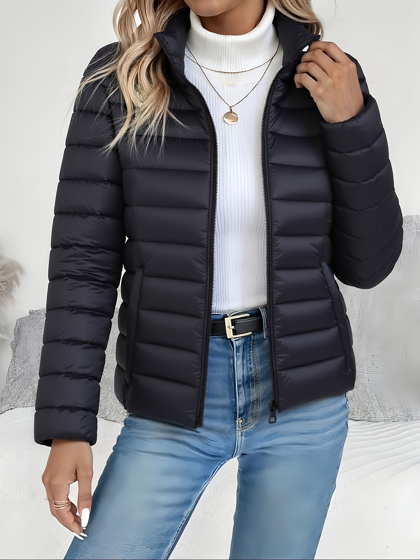 Eleganckie damskie kurtki zimowe - lekki płaszcz ze stójką