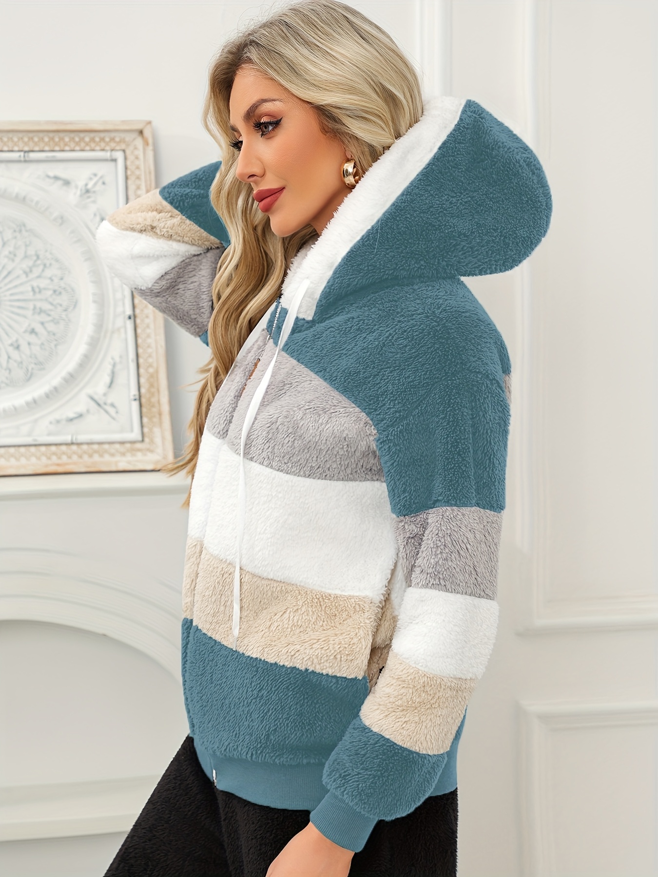 Elegancka zimowa odzież wierzchnia dla kobiet – ciepłe kurtki