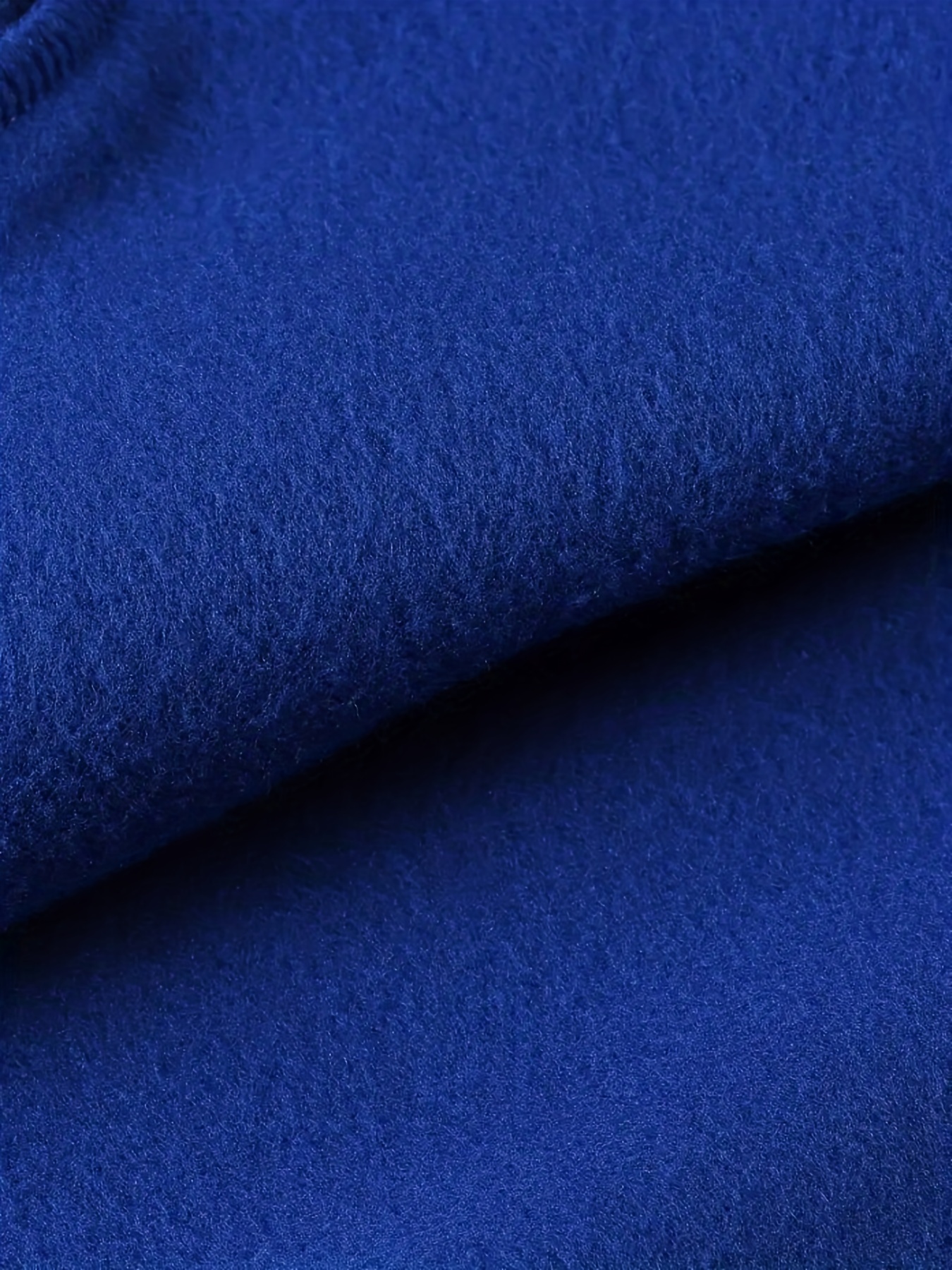 Elegancka biała bluza damska z kapturem zapinana na zamek