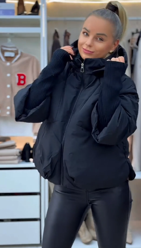 Damska bawełniana kurtka z długim rękawem i odpinanym kapturem, idealn