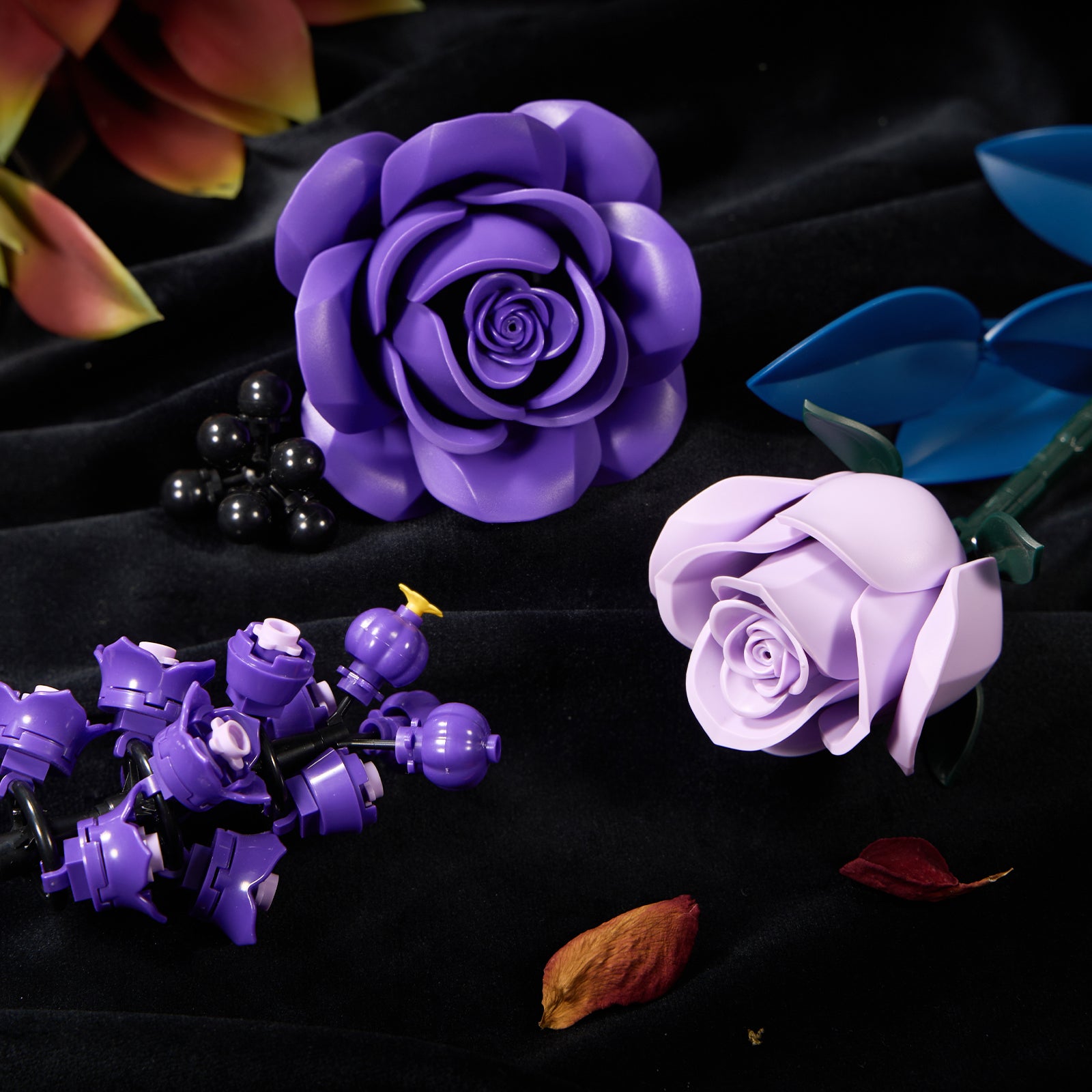 Purple Roses Bouquet Building Block Set