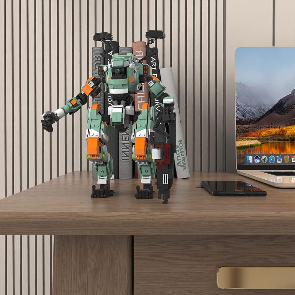Mecha Robot Building Set – 1057-Piece Display Model