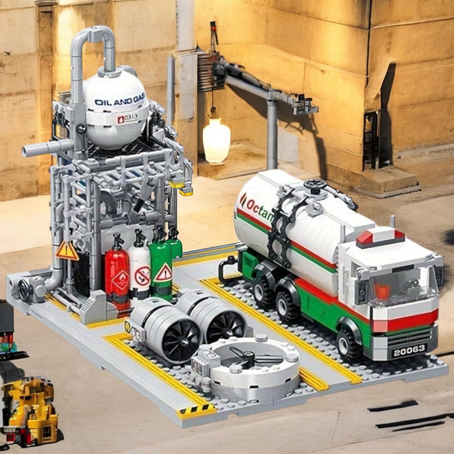 Natural Gas Storage Building Set | 704-Piece City MOC