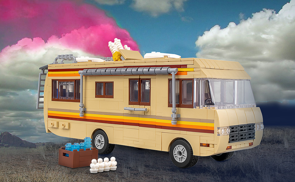 RV Camper Van Building Set – 986 Pieces 986-piece RV camper van building set with display box and accessories