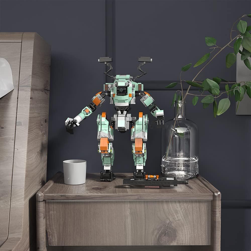 Mecha Robot Building Set – 1057-Piece Display Model