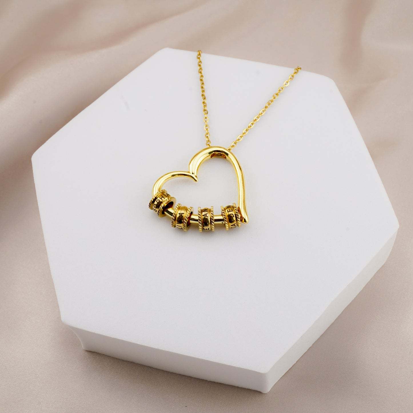 Wonderminiworld™ - "The Heart of the Family" Necklace