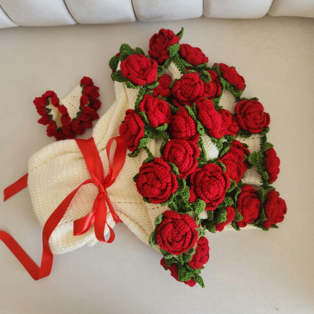 Valentines Day Day Gift,Gifts for Girlfriend,Teachers,Friends,Handmade Crochet Rose Blanket,Soft Sofa and Bedroom Blanket
