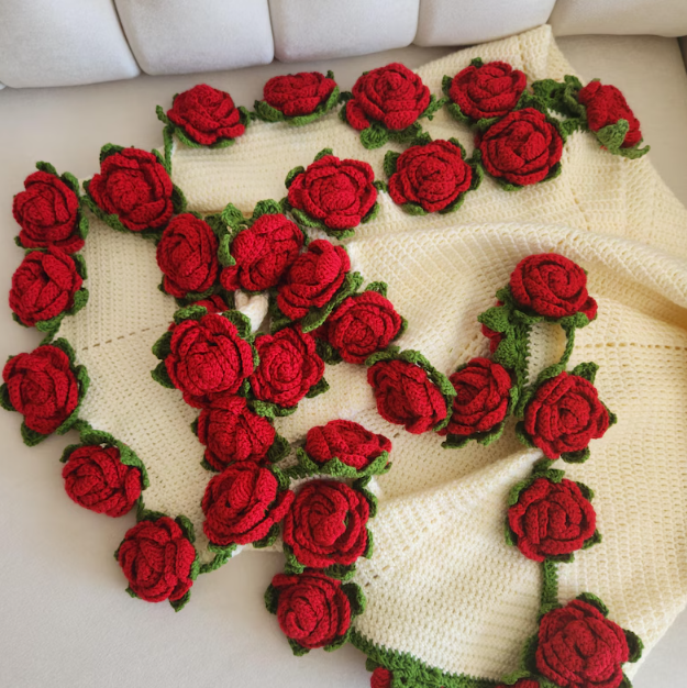 Red Rose Bouquet Blanket , Handmade Valentine’s Day Gift for Her, Cozy Winter Throw