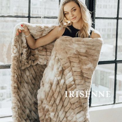 Iris Style Autumn Winter Tie-Dye Faux Rabbit Fur Blanket Ultra Soft Nap Leisure Blanket Simple Sofa Blanket Throw Blanket Light Luxury