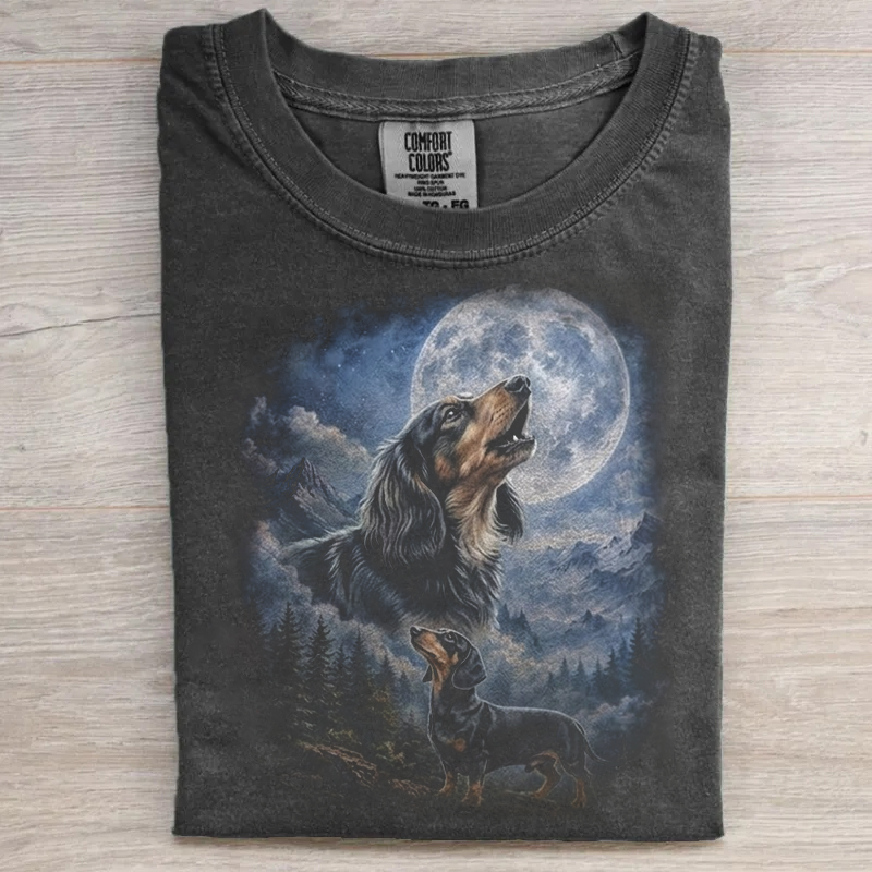 Dachshund Howling Moon Graphic T-shirt