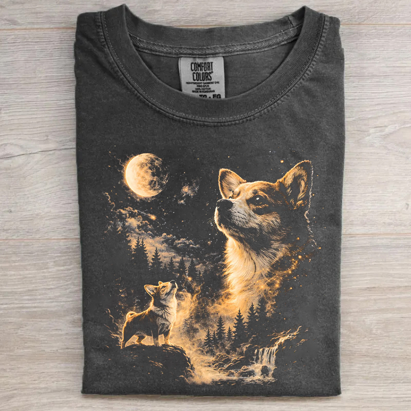 Corgi Howling to The Moon T-shirt