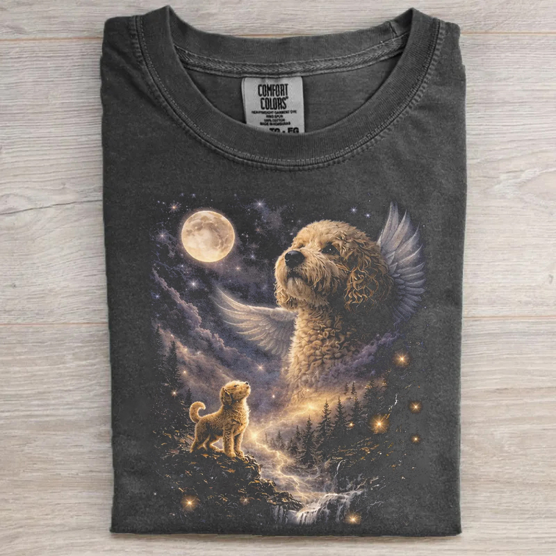 Goldendoodle Howling to The Moon T-shirt