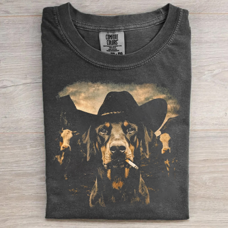 Doberman Pinscher Western Graphic T-shirt