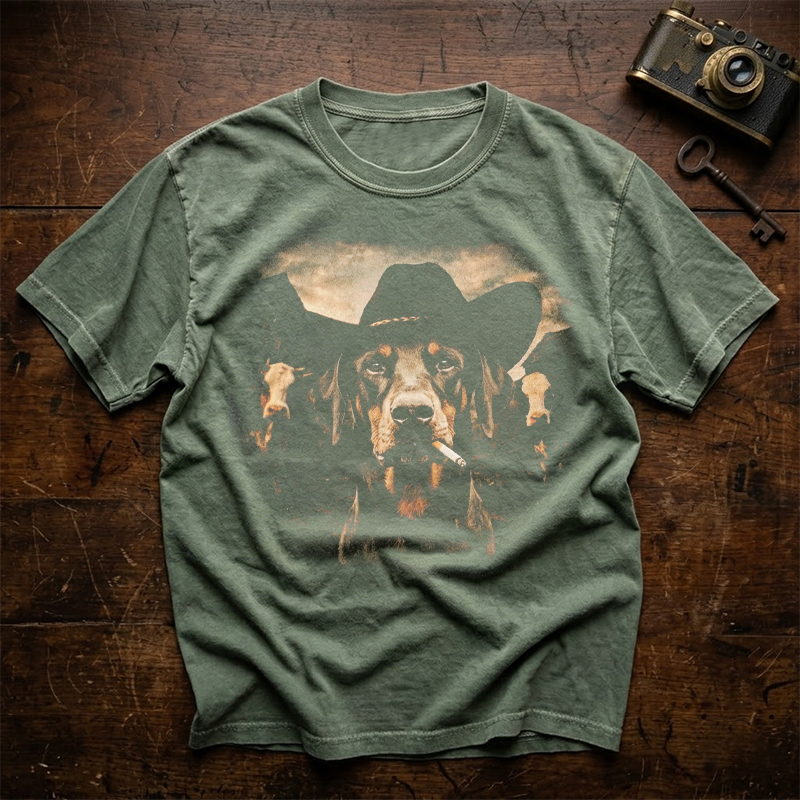 Doberman Pinscher Western Graphic T-shirt