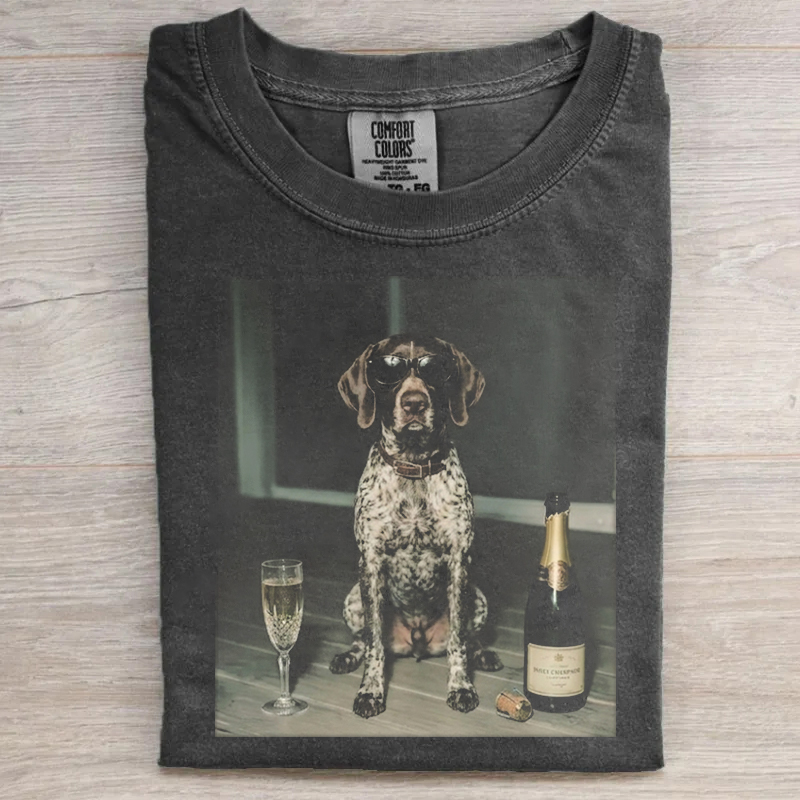 German Shorthair Pointer Drinking Champagne T-shirt