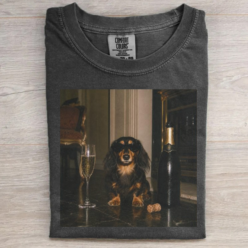 Funny Dachshund Champagne T-shirt