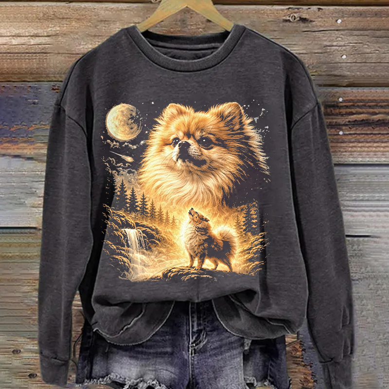 Pomeranian Howling To The Moon Sweatshirt