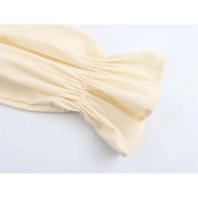 Robe à manches longues et col mi-haut pour femme